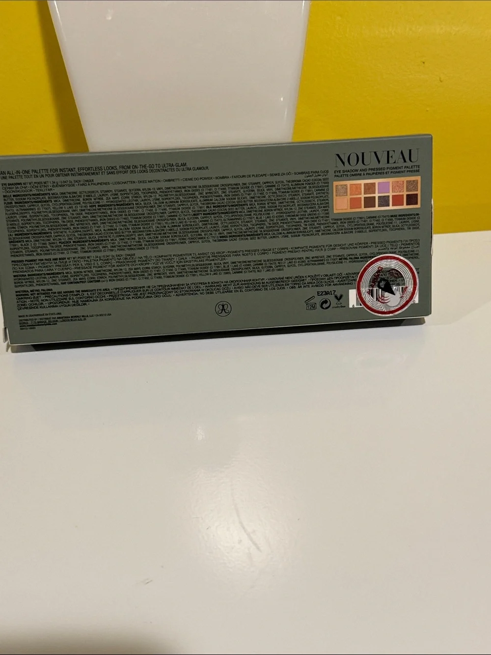New Anastasia eye shadow and pressed pigment palette.